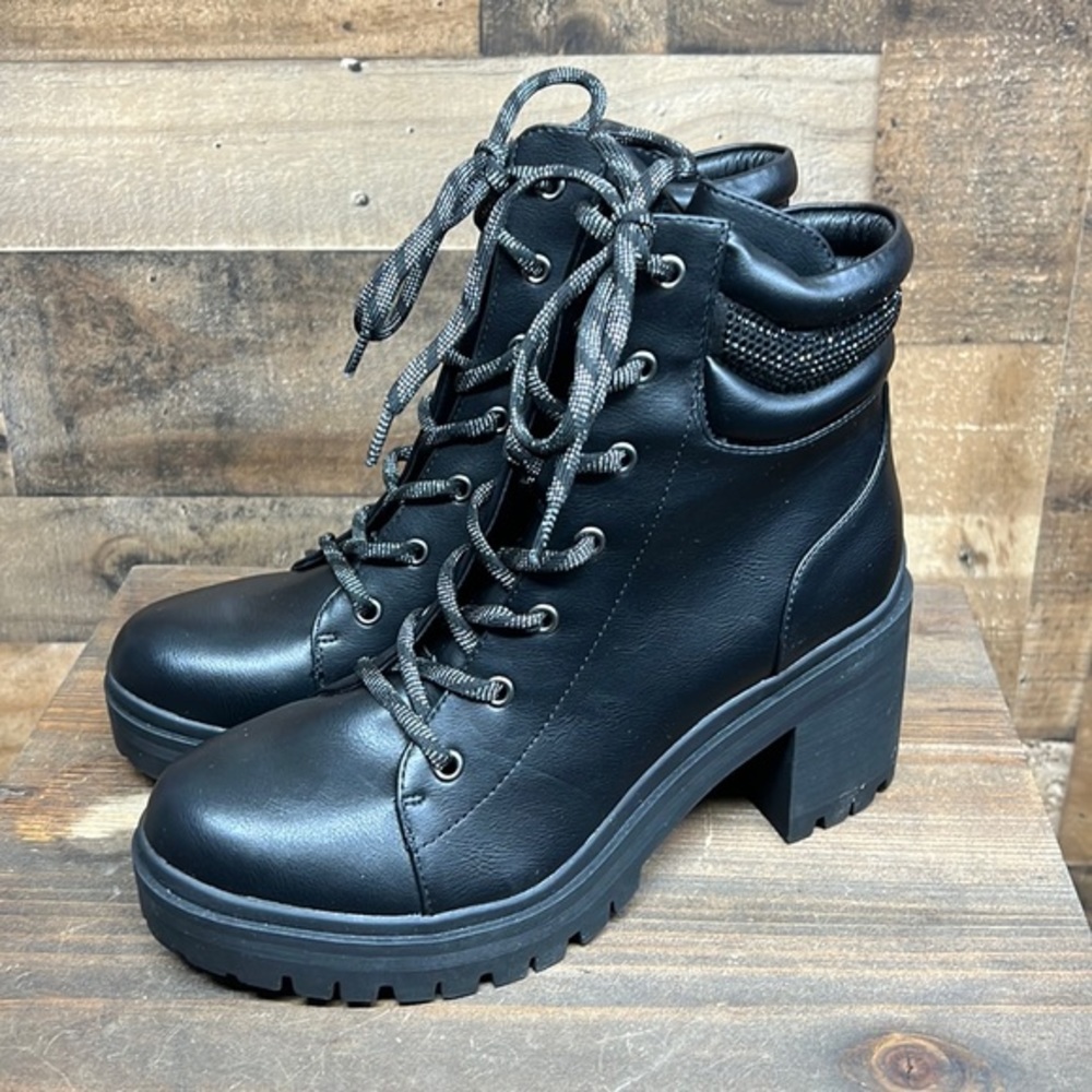 Nine West Quona Combat Chunky Booties New Women's Size 9.5